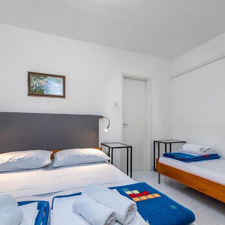 Apartments Janko Zarok Baska  Exterior photo